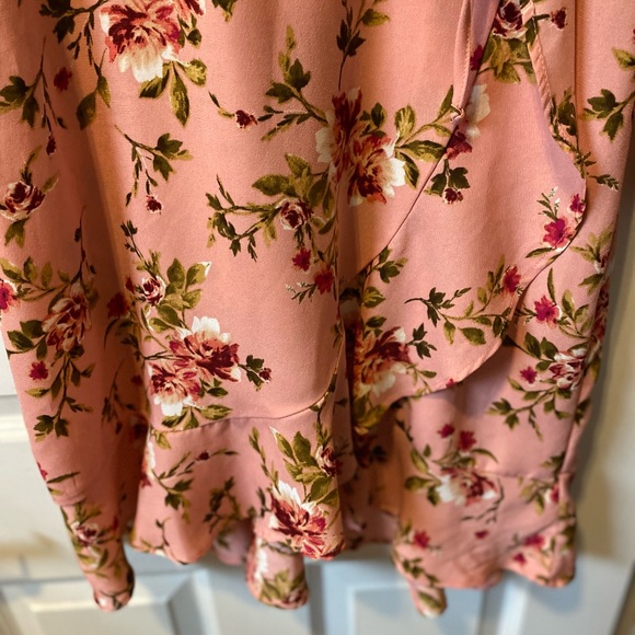 Long Sleeve V Neck Pink Floral Wrap Xhilaration Dress - Picture 5 of 6